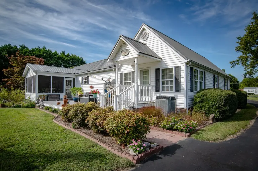 4564 Capeville Dr, Capeville, VA 23310 - Image #2