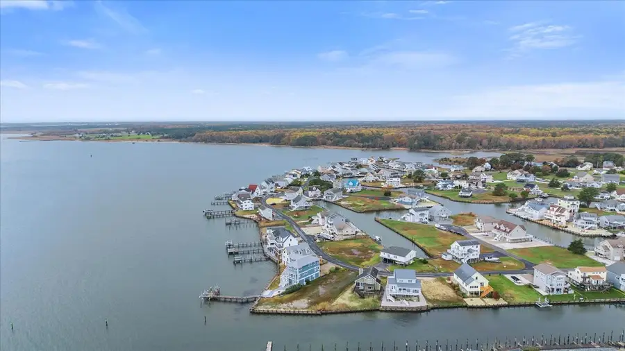 3336 Blackbeard Rd, Greenbackville, VA 23356 - #3