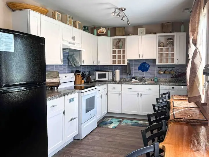 5210 Deep Hole Rd, Chincoteague, VA 23336 - Image #3