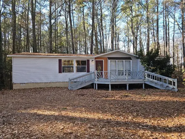 14556 Fletcher Rd, BLOXOM, VA 23308