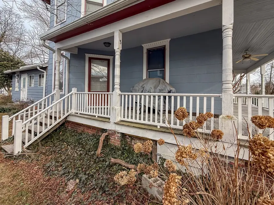 539 Monroe Ave, Cape Charles, VA 23310 - Image #3