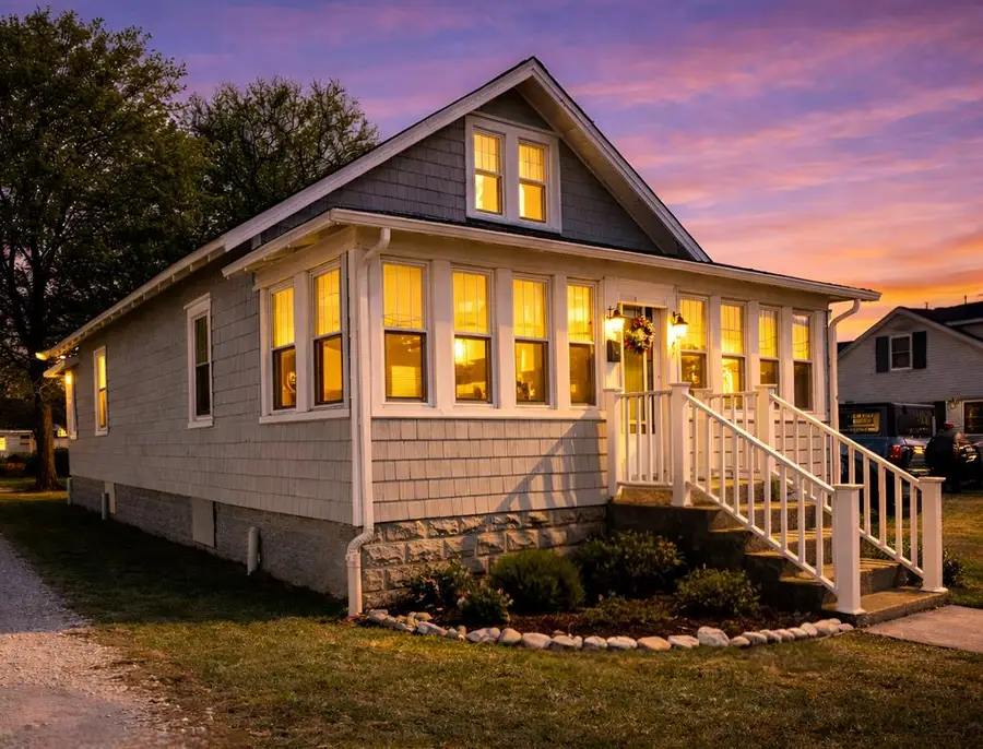 6353 Cleveland St, Chincoteague, VA 23336 - #2