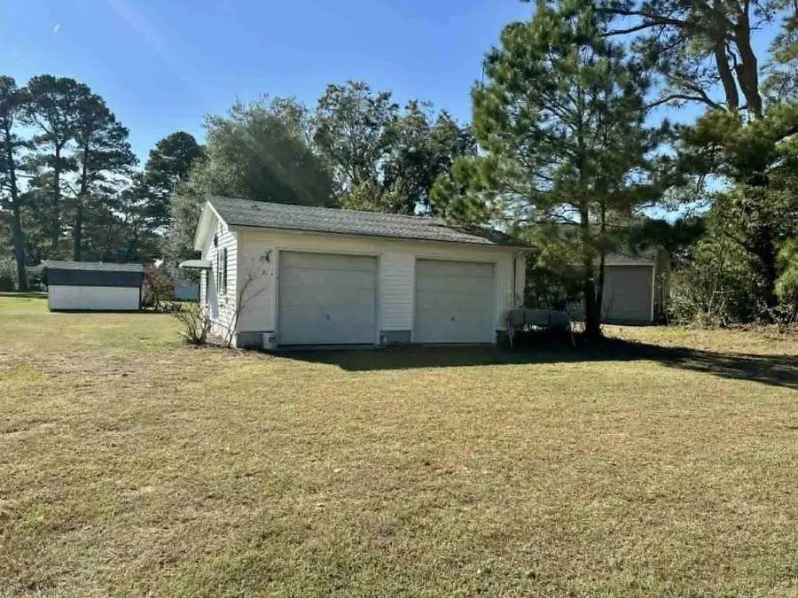 12133 Crown Ave, Exmore, VA 23350 - #2