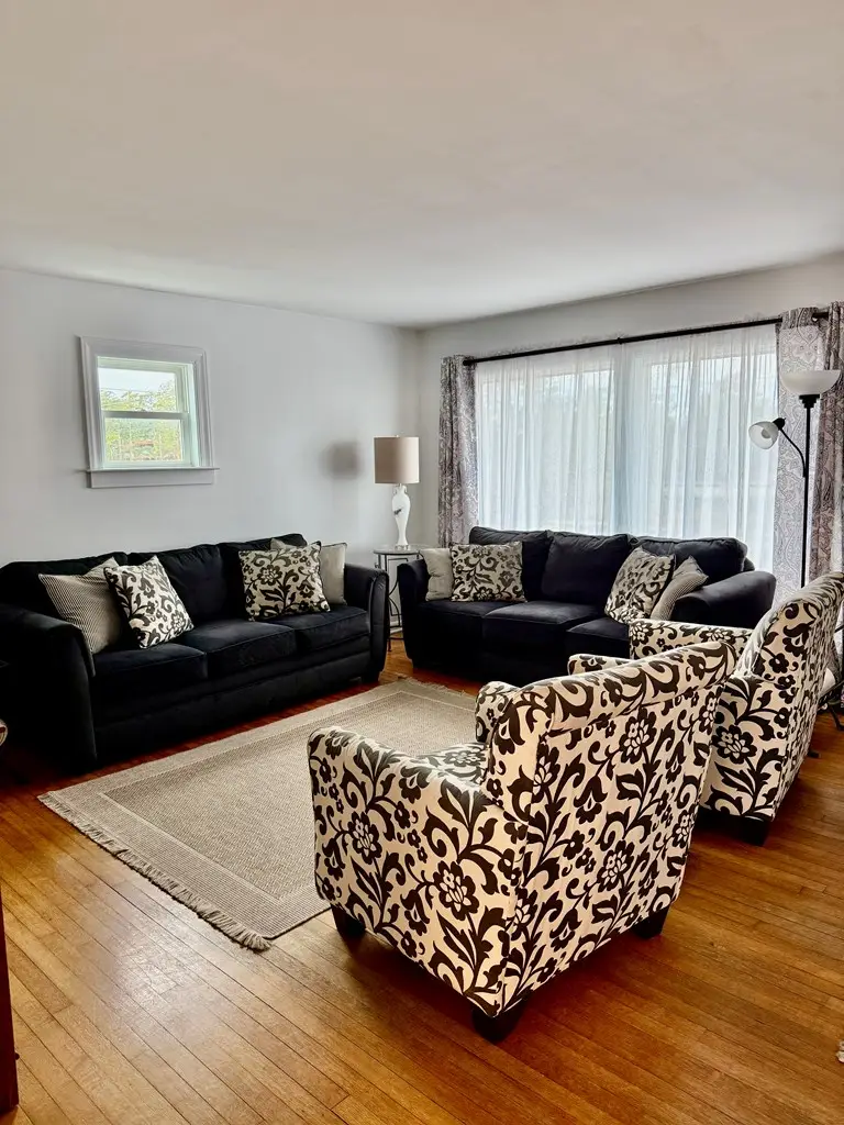 5572 Main St, Chincoteague, VA 23336 - #2