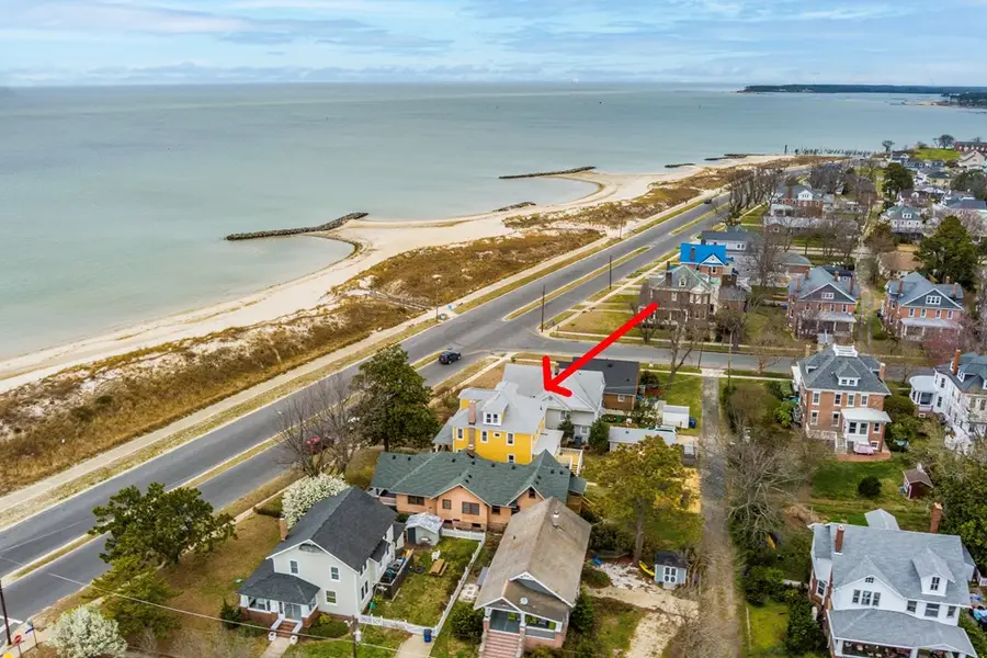 106 Bay Ave, Cape Charles, VA 23310 - #2