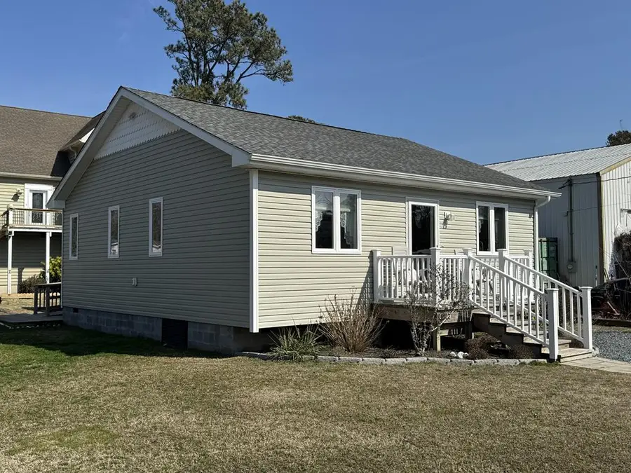 6483/7 Church St, Chincoteague, VA 23336 - #2