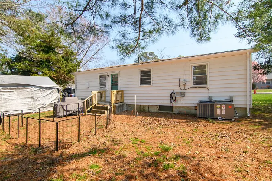 7 Jackson St, Onancock, VA 23417 - #3