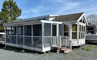 35048 Bay Breeze Ct, HORNTOWN, VA 23395