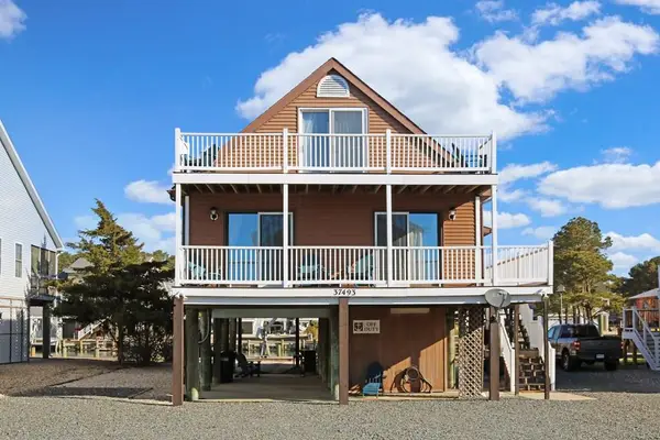 37493 Bayside Dr, GREENBACKVILLE, VA 23356