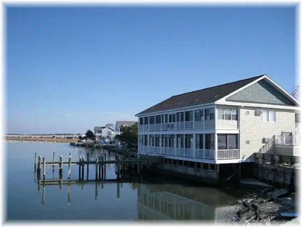 6206-2 Marsh Island Dr, CHINCOTEAGUE, VA 23336