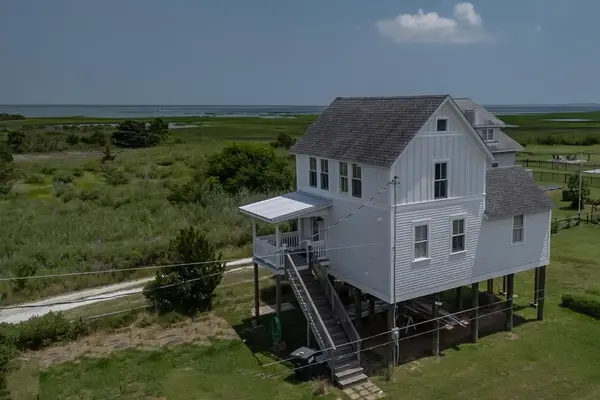 6526 Broadwater Cir, CAPE CHARLES, VA 23310