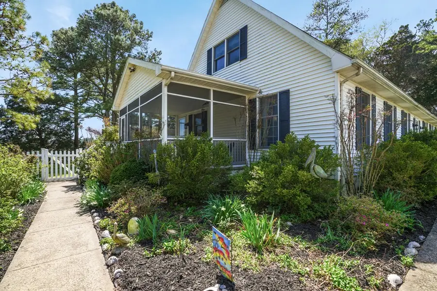 24385 Dix Farm Dr, Accomac, VA 23301 - #3