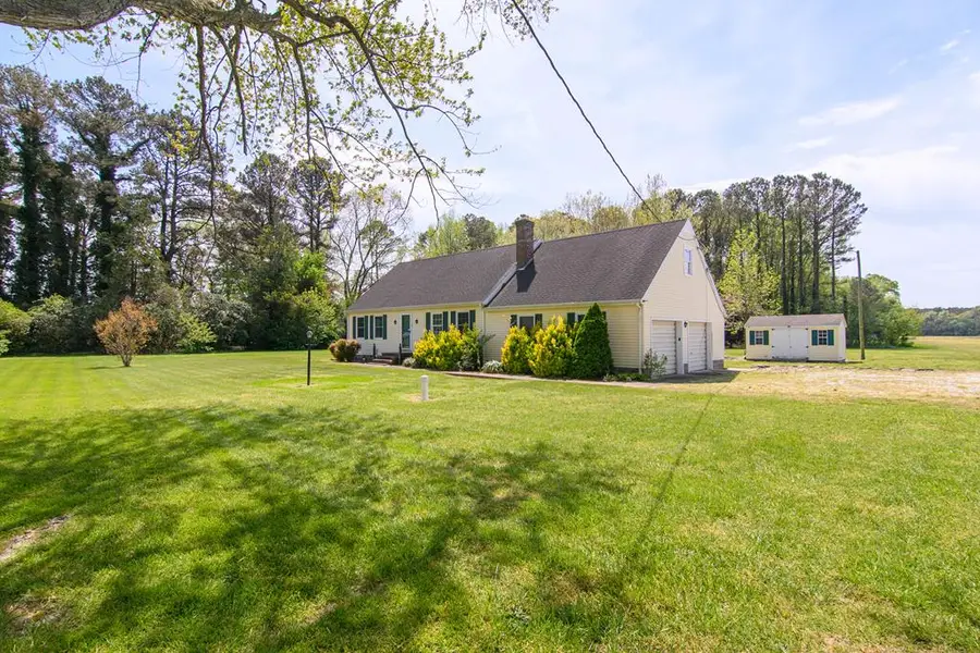 24590 Matthews Rd, Parksley, VA 23421 - #2