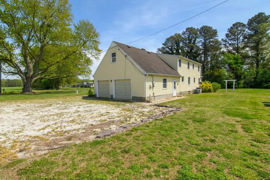 24590 Matthews Rd, Parksley, VA 23421 - #3