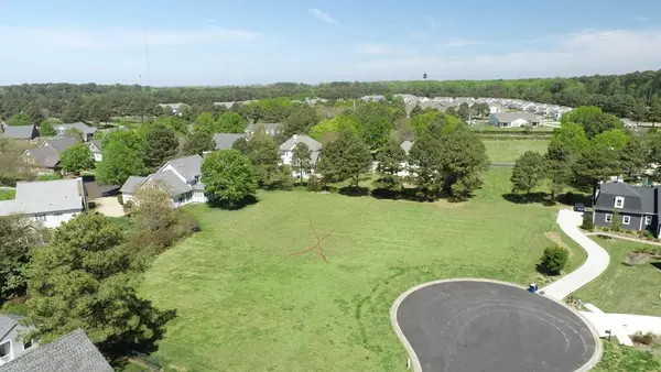 7 Seay Ct, CAPE CHARLES, VA 23310