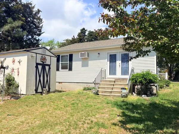 5157 Bluepoint Dr, HORNTOWN, VA 23395