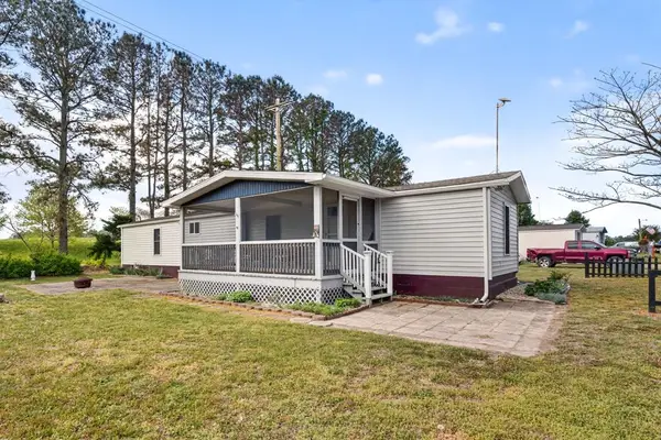 33238 Evergreen Dr, NEW CHURCH, VA 23415