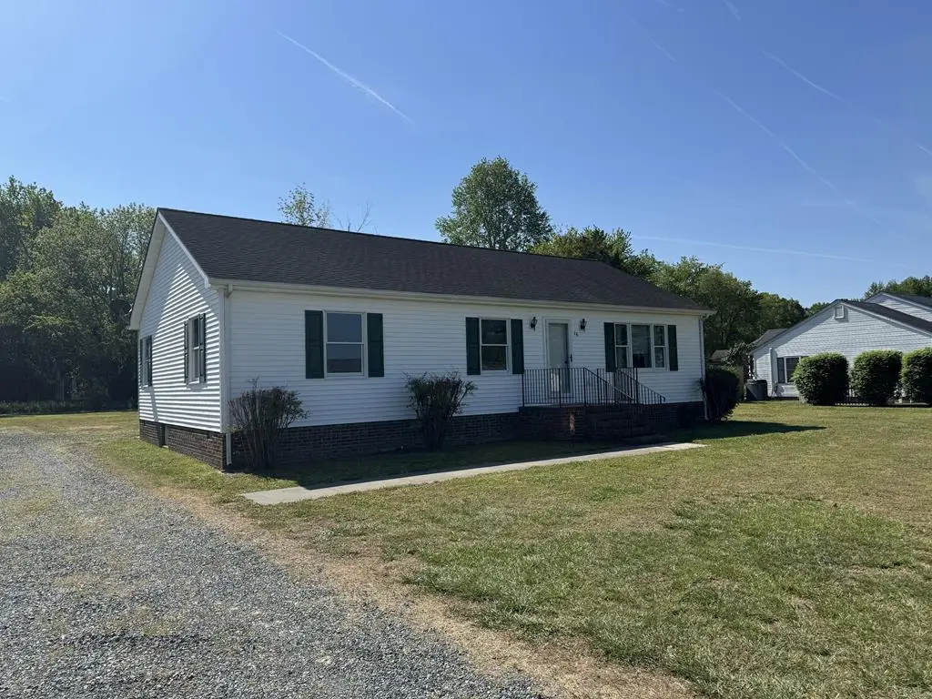 16 Nelson Rd, Onancock, VA 23417 - #1