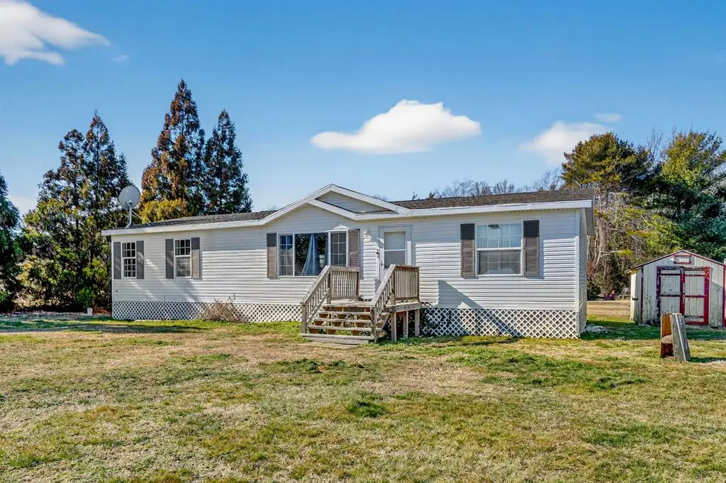 8024 Hickman Farm Rd, Wallops Island, VA 23337 - #1