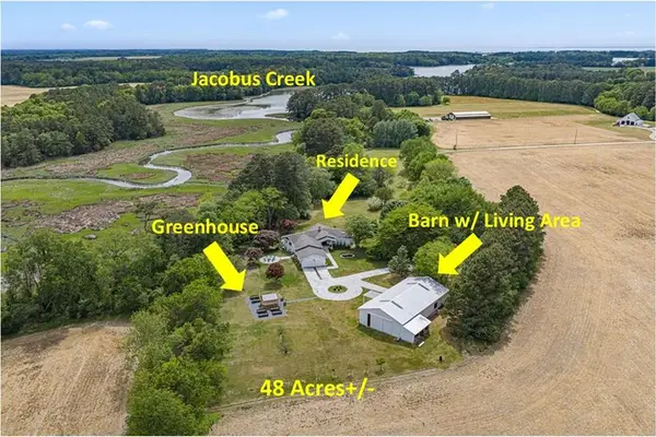 6078 Harmantown Rd, MACHIPONGO, VA 23405
