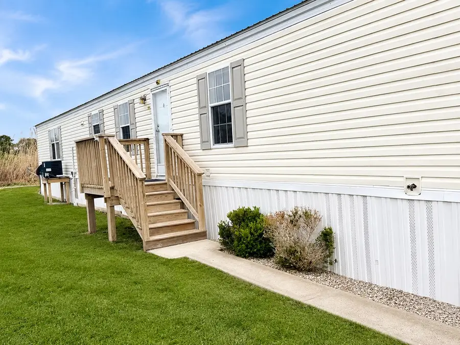 8302 Seaweed Dr, Chincoteague, VA 23336 - #2