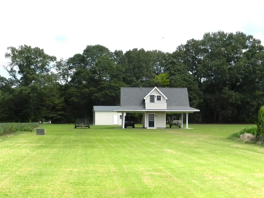 11147 Hermitage Rd, Craddockville, VA 23341 - #3
