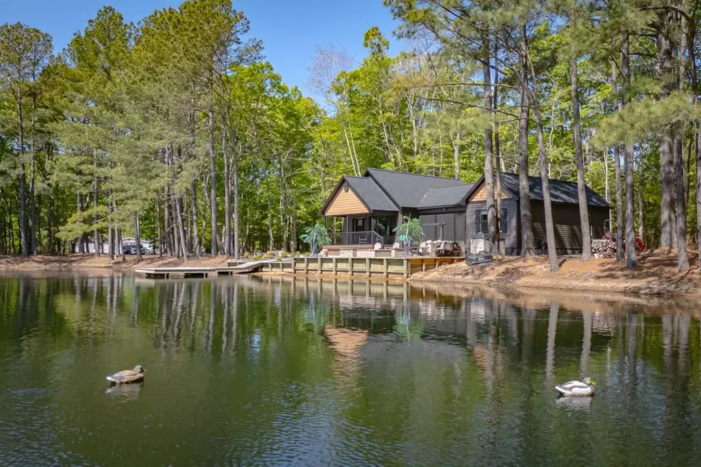 15589 County Line Rd, Belle Haven, VA 23306 - #1