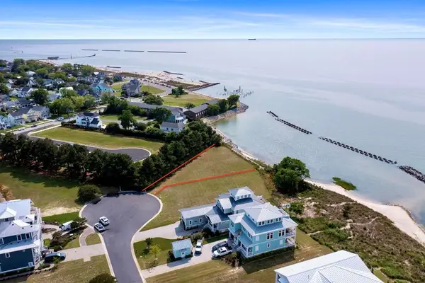 101 Sunset Blvd, CAPE CHARLES, VA 23310