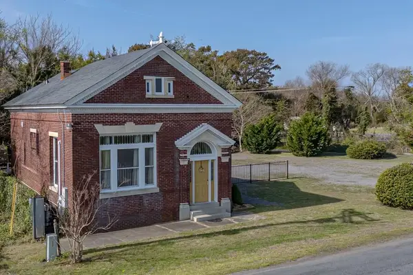 4322 Capeville Dr, CAPE CHARLES, VA 23313