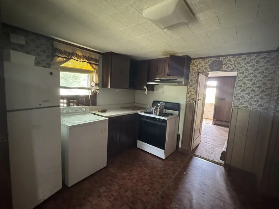 1435 Ellis St, Greenbackville, VA 23356 - #3