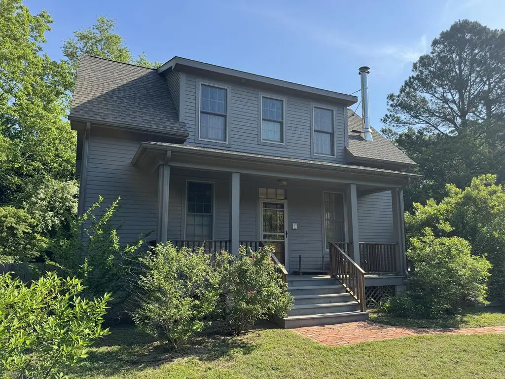 1 Jefferson St, Onancock, VA 23417 - #1