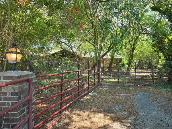 17511 Plantation Rd, ONANCOCK, VA 23417