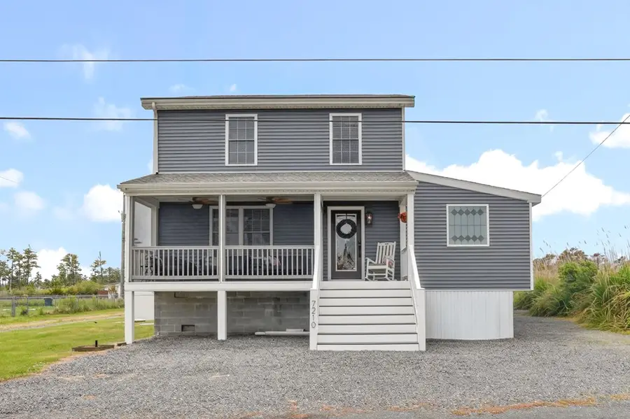 7210 Bunting Rd, Chincoteague, VA 23336 - #2