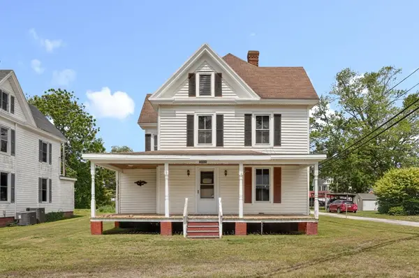 18484 Seaside Ave, PARKSLEY, VA 23421