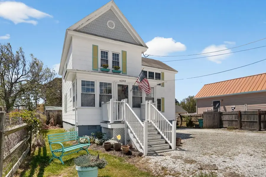 6390 Church St, Chincoteague, VA 23336 - #3