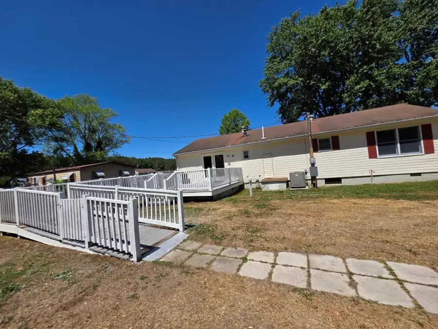 26030 Circle Dr, Bloxom, VA 23308 - #2