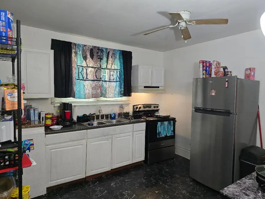 11 Hall St, Onancock, VA 23417 - #2