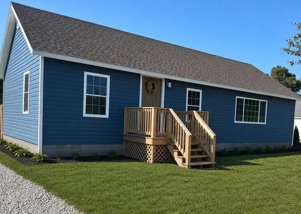 19499 Saxis Rd, SAXIS, VA 23427