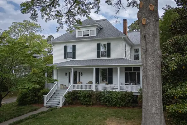5 Market St, ONANCOCK, VA 23417