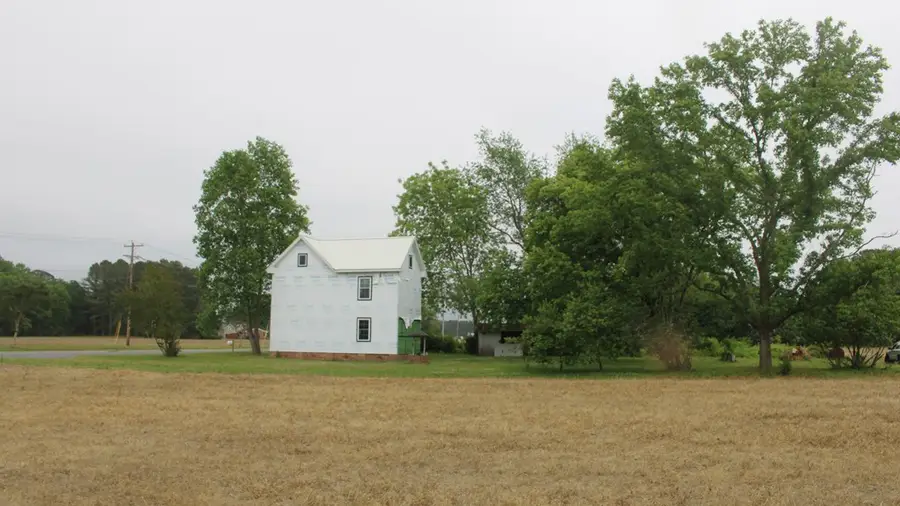 190 Market St, Onancock, VA 23417 - #3