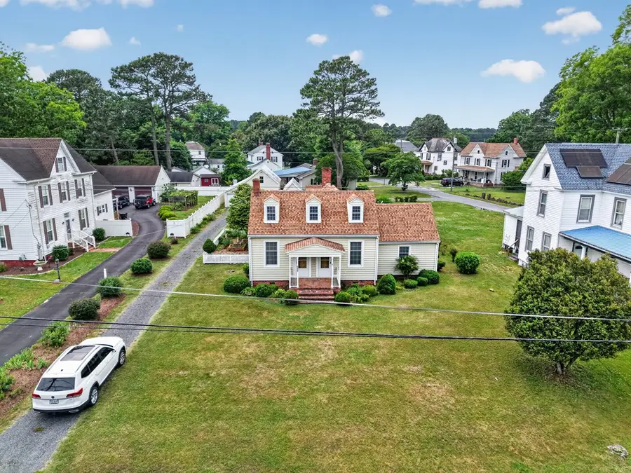 25466 W Main St, Onley, VA 23418 - #3