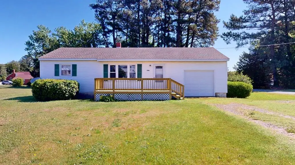 17311 Main St, Painter, VA 23420 - #1