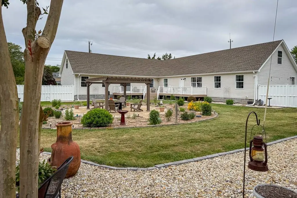 22005 Parsons Rd, Greenbush, VA 23357 - #1
