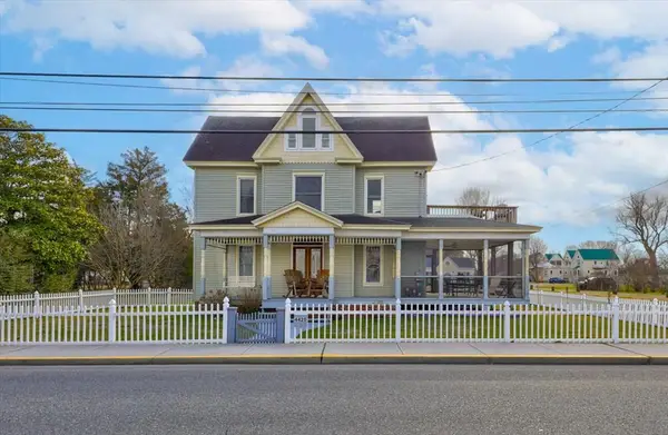 4420 Main St, CHINCOTEAGUE, VA 23336