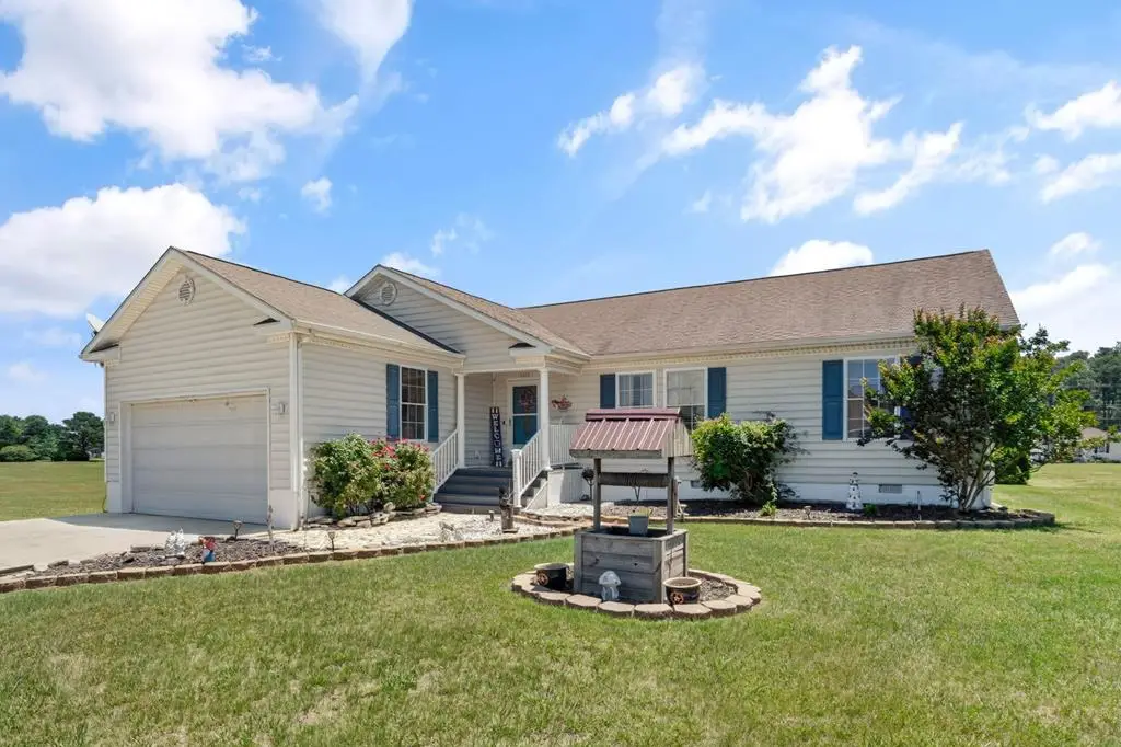 2353 Yardarm Dr, Greenbackville, VA 23356 - #1