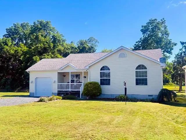 38069 Davey Jones Blvd, Greenbackville, VA 23356 - #2