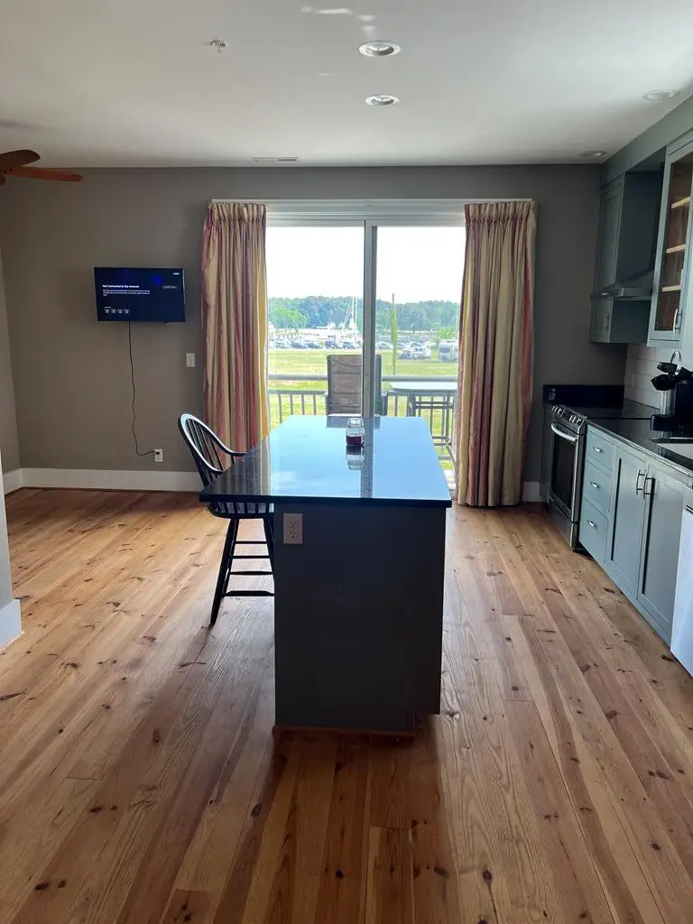 230 Mason Ave, Cape Charles, VA 23310 - #1