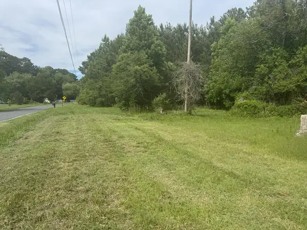 15001 Winterville Rd, BLOXOM, VA 23308