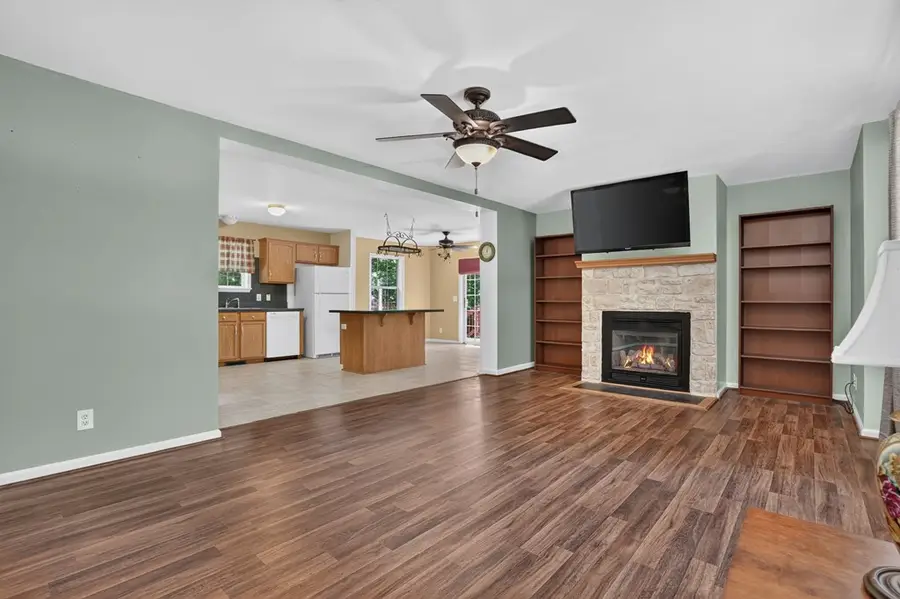 37281 Galleon Ct, Greenbackville, VA 23356 - #2