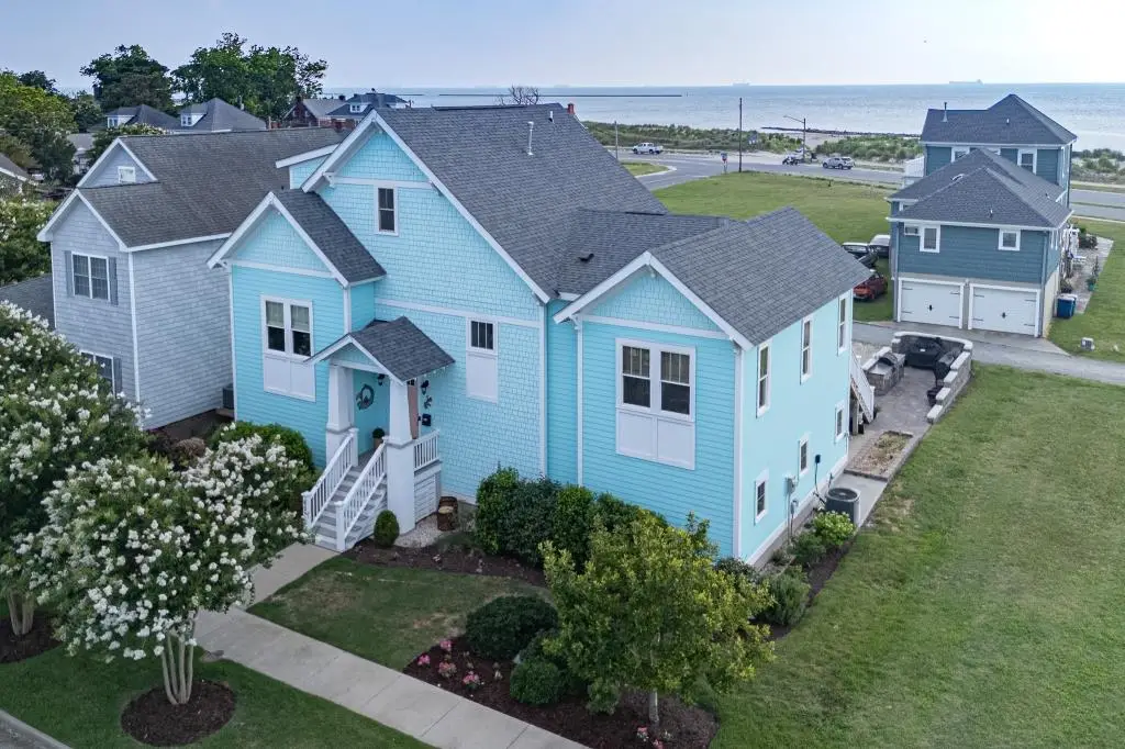 603 Pine St, Cape Charles, VA 23310 - #1
